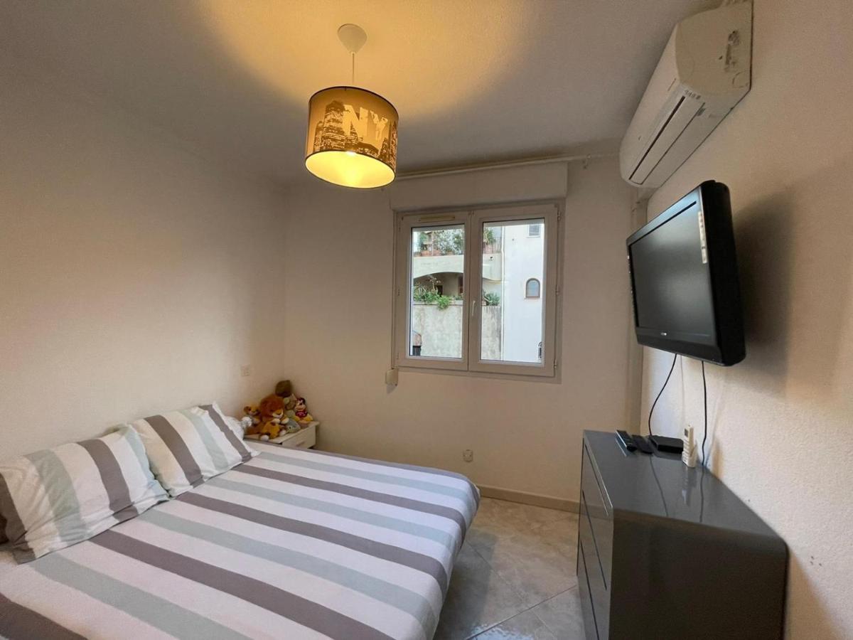 Appartement T4 Tres Bien Situe Et Climatise LʼÎle-Rousse 外观 照片