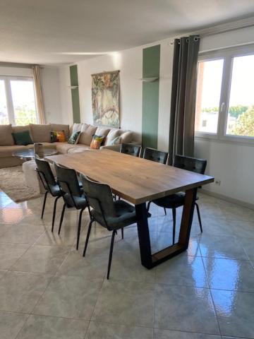 Appartement T4 Tres Bien Situe Et Climatise LʼÎle-Rousse 外观 照片